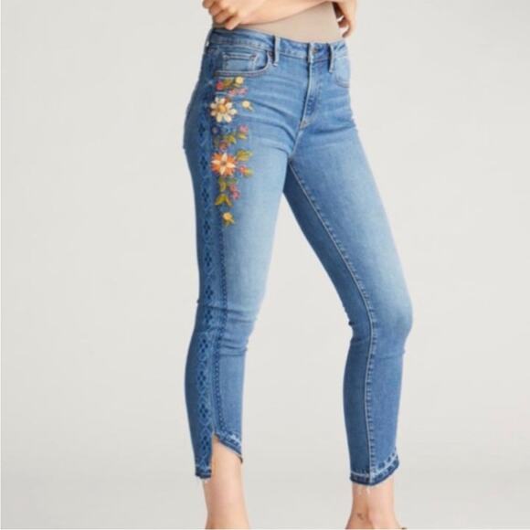 Driftwood | Jackie High Rise Jean Floral Embroidered Asymmetrical Raw Hem Skinny - Picture 1 of 10